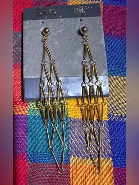 Vintage Trifari Gold-Tone Chain Link Earrings